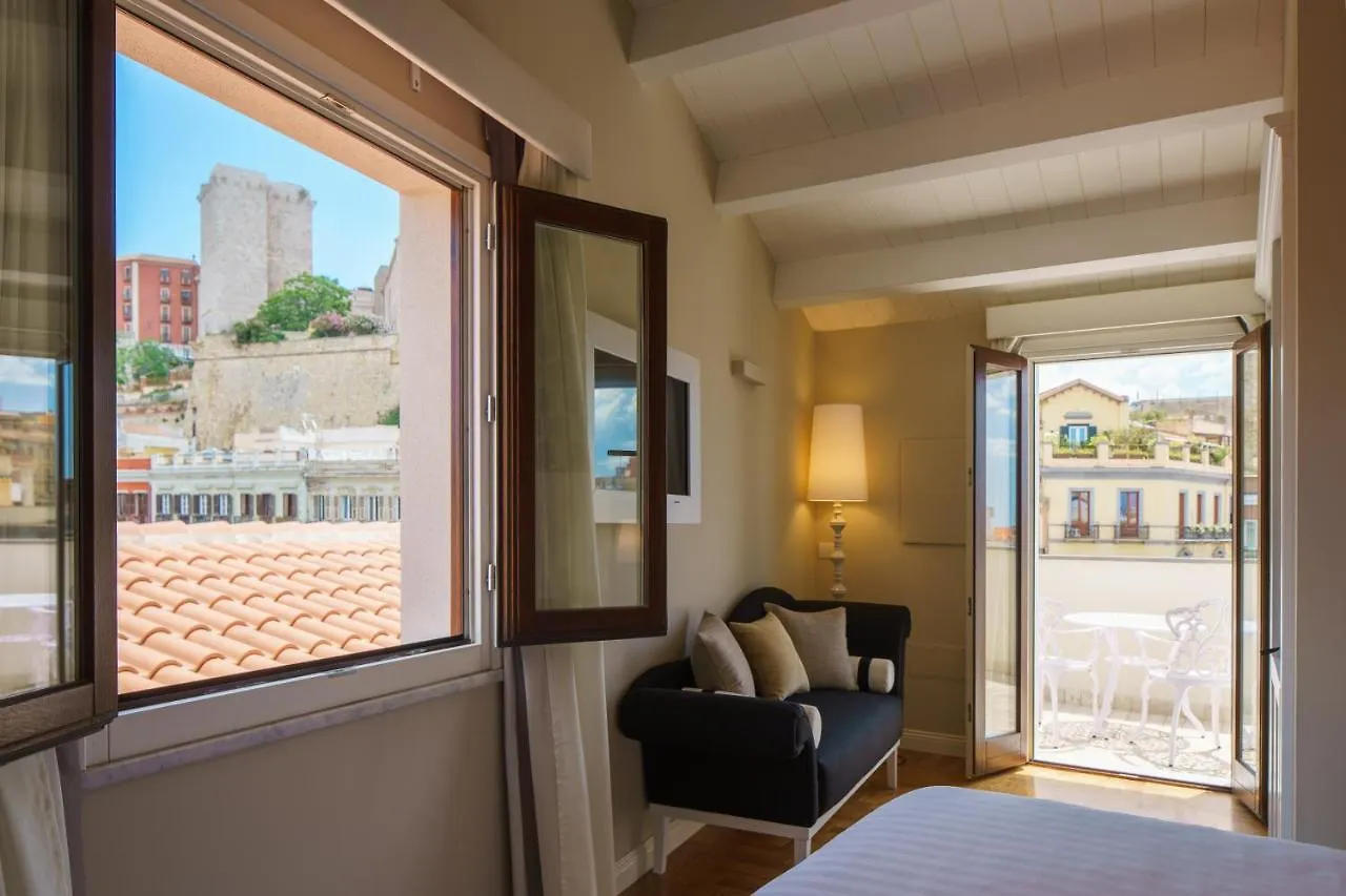 Boutique Hotel Carlo Felice 卡利亚里